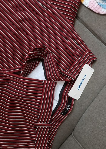 LC Waikiki Bordo Cizgili Rahat Pantolon