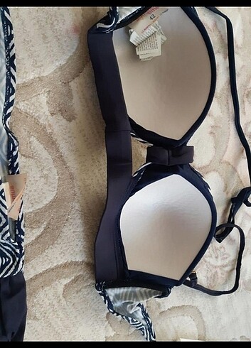 Kadın bikini????