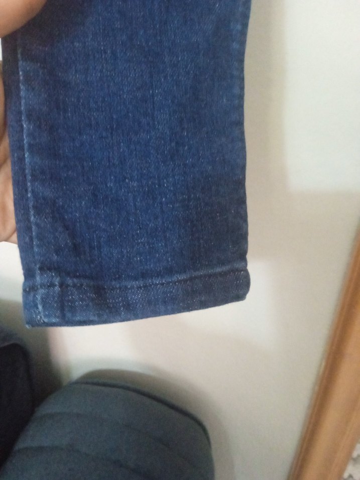 Koyu Mavi Dar Paça Yıkamalı Denim Jean — görsel 4/9