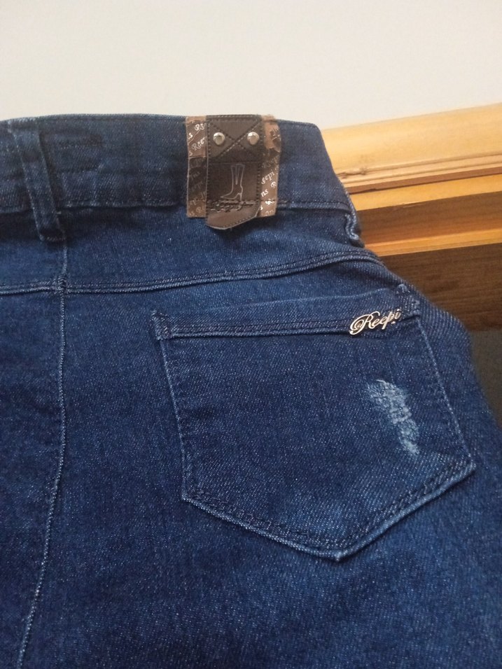 Koyu Mavi Dar Paça Yıkamalı Denim Jean — görsel 6/9