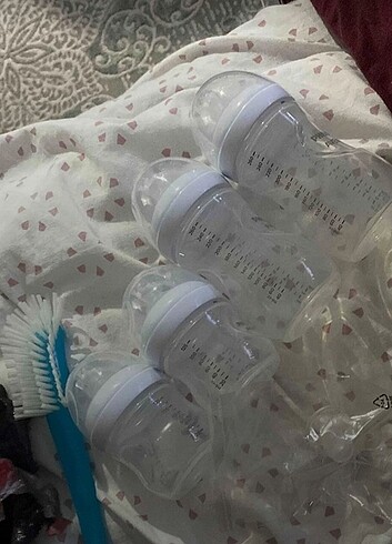 diğer Beden beyaz Renk Philips Avent biberon takımı 4 lü