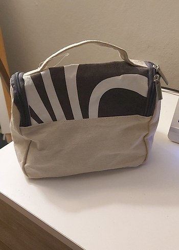 kapağı zebra desenli kadın makyaj Çantası - Görsel 2