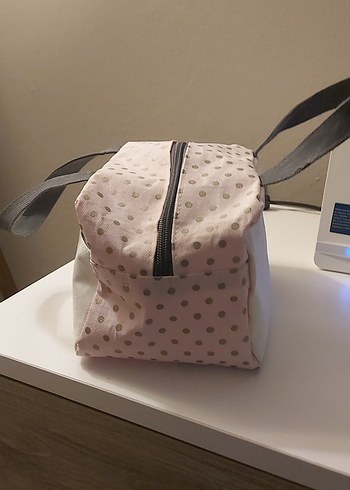 toz pembe puantiyeli Kadın Makyaj Çantası - Görsel 3