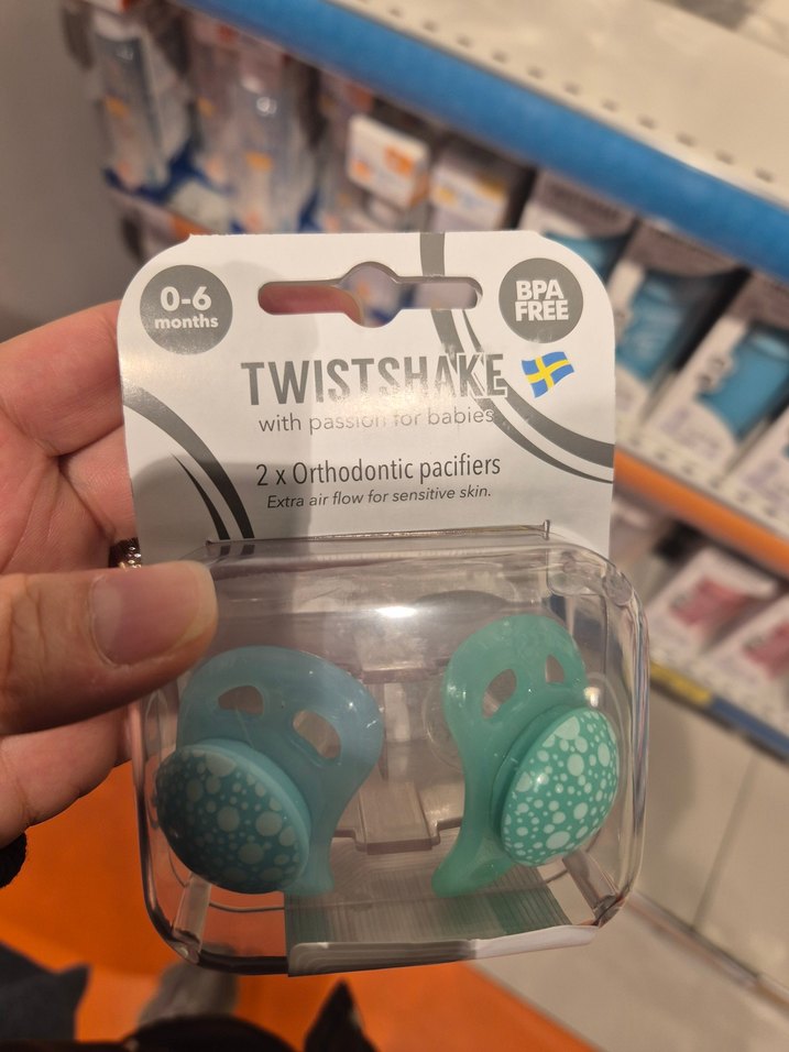 Twistshake Ortodontik Emzik Yeşil 0-6 ay - Görsel 4