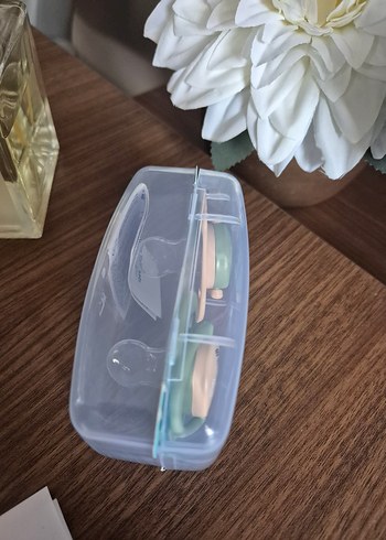 Pastel yeşil Bebek Emziği Kutusunda 0-6 ay - Görsel 3