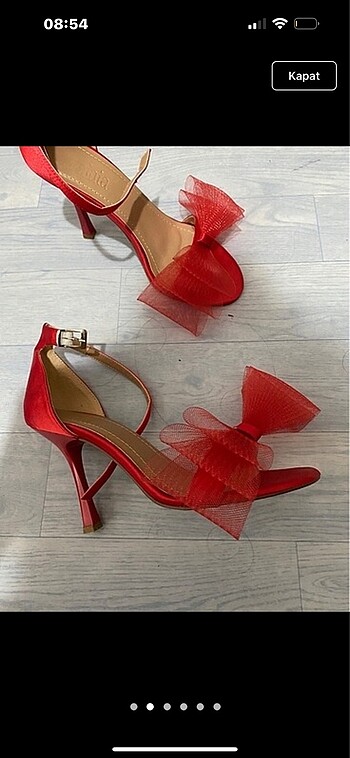 Diğer Kırmızı fiyonk detaylı ayakkabı