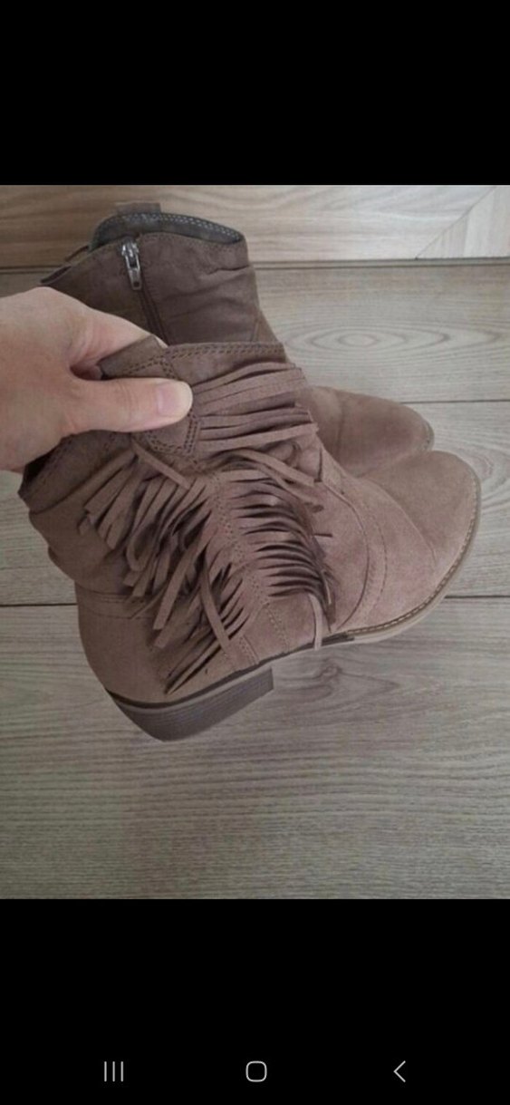 Bej Süet Kadın Dolgu Topuk Bot - Görsel 2