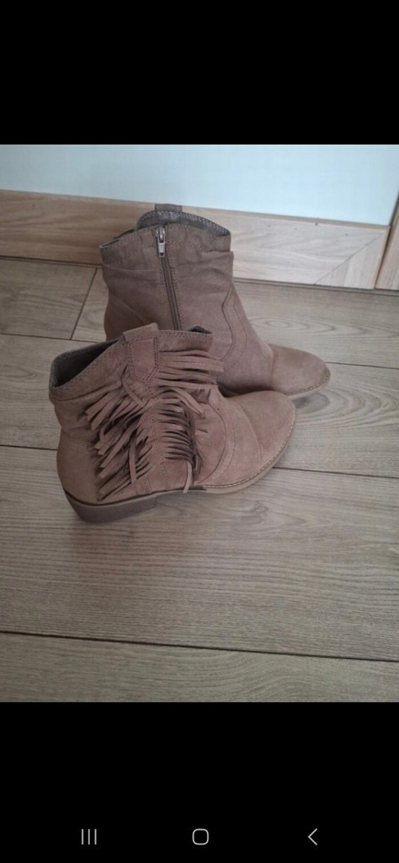 Bej Süet Kadın Dolgu Topuk Bot - Görsel 4