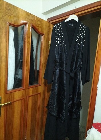 42 Beden siyah Renk Abaya