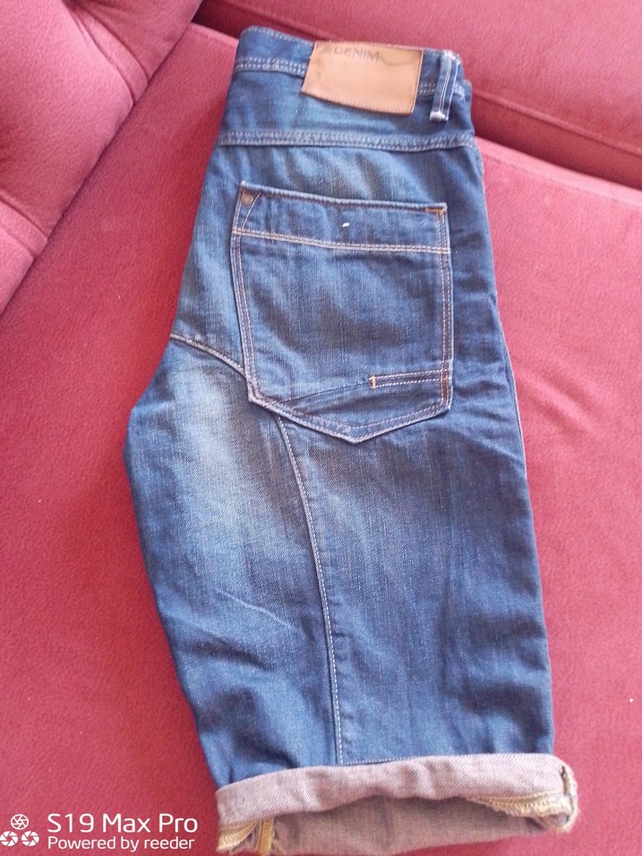 Mavi Yıkamalı Denim Bermuda Şort — görsel 3/7