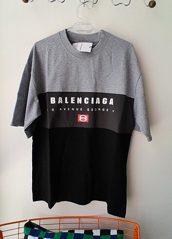 Balenciaga xl