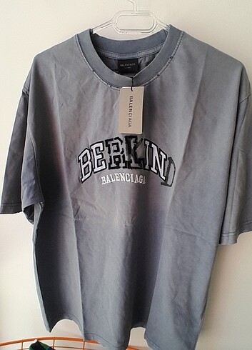BALENCİAGA TİŞÖRT - Görsel 4