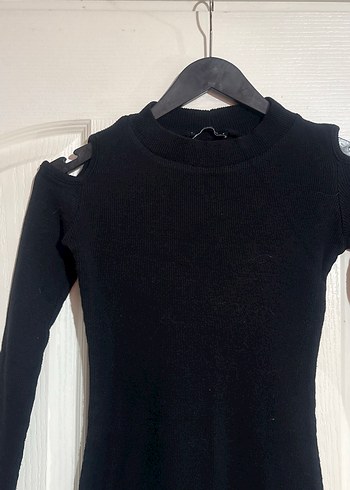 Siyah Yüksek Yakalı Uzun Kollu Midi Triko Elbise - Görsel 2