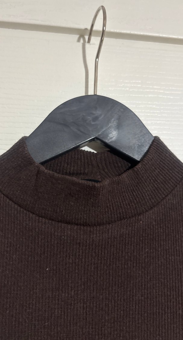 Siyah Uzun Kollu Fitted Midi Triko Elbise - Görsel 3