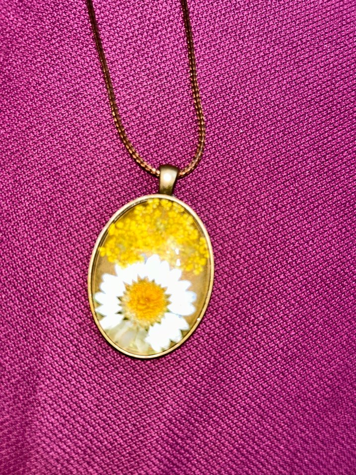 Gold Renkli kuru papatya  Kadın Kolye - Görsel 3