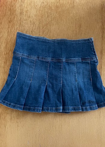 Kadın Lacivert Pilili Mini Kot Etek