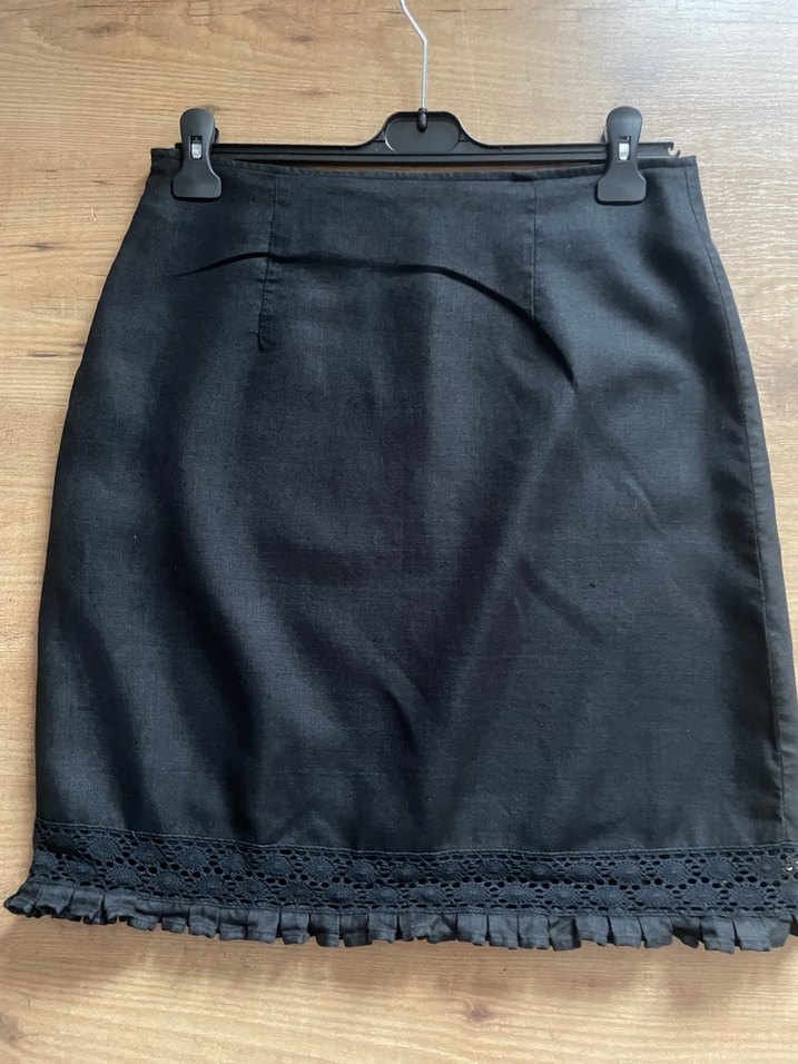 Fırfırlı Siyah Midi Eteği - Görsel 2