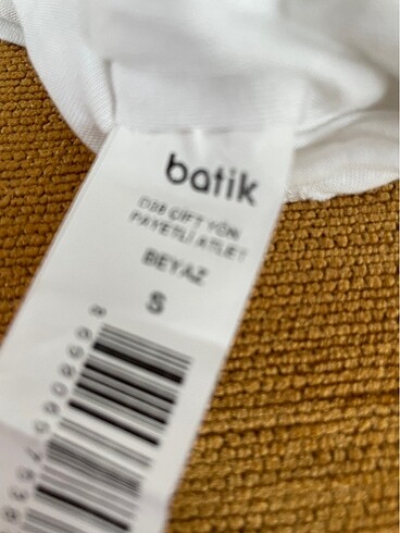 l Beden beyaz Renk Pul payetli bluz