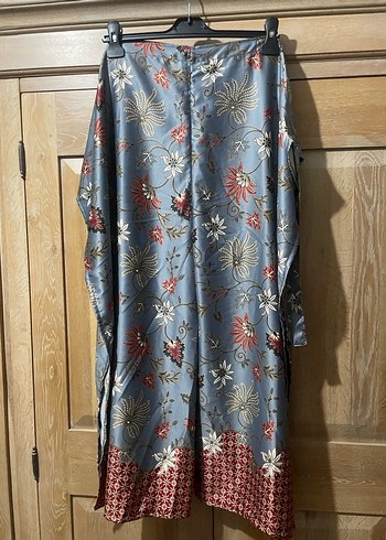 Saten belden bağlamalı plaj pantolon - Görsel 5