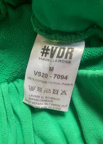 Yeşil Renkli Kadın Spor Takımı - Görsel 6