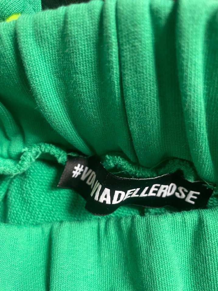 Yeşil Renkli Kadın Spor Takımı - Görsel 5