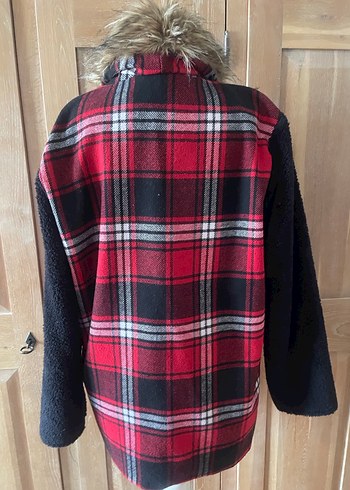 Kürk Detaylı Ekose Desenli Midi Kadın Kaban - Görsel 2