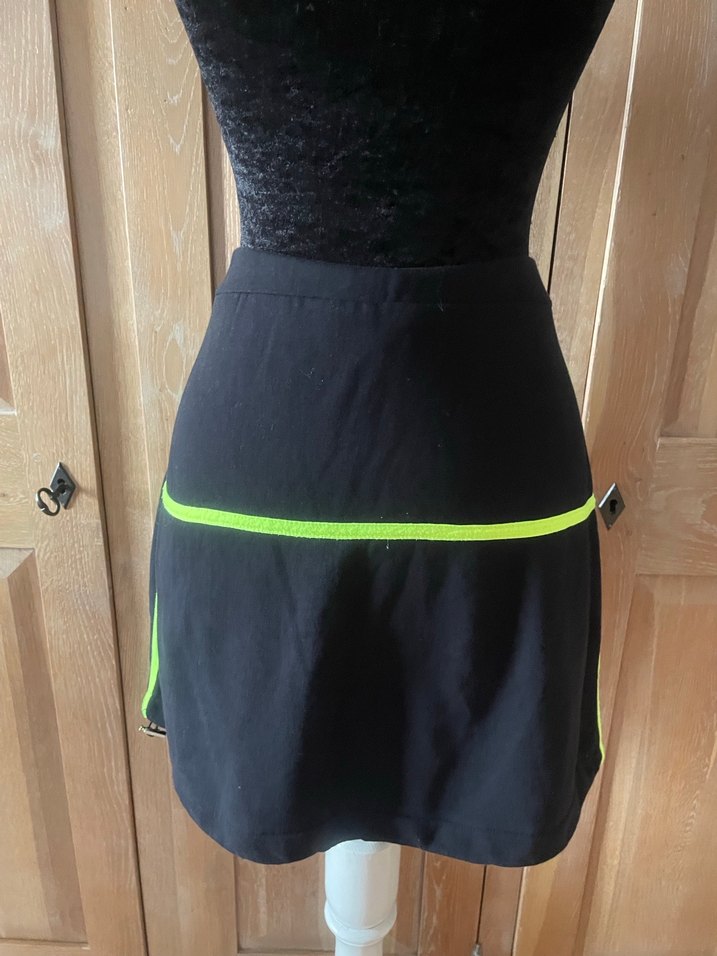 Fermuarlı Siyah Mini Etek - Görsel 2