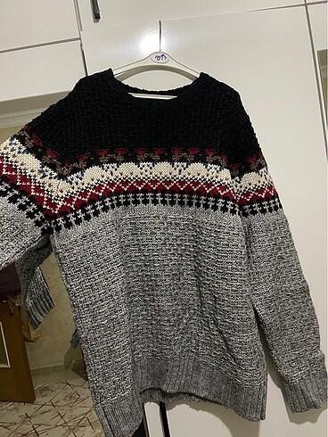 Zara sweat
