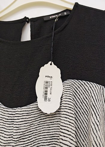 Gri Fırfırlı Siyah Kadın Uzun Tulum - Görsel 2