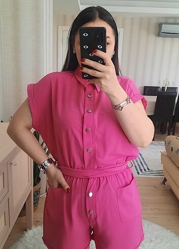 Pembe çıtçıtlı bel lastikli şort tulum