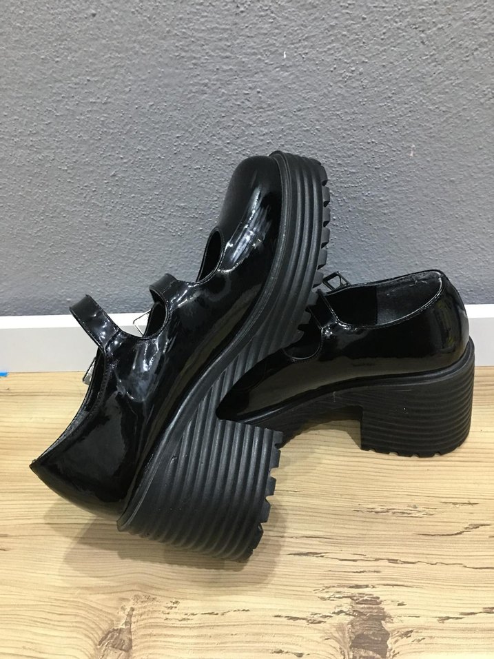 Siyah Rugan Platform Topuklu Kadın Ayakkabısı - Görsel 5