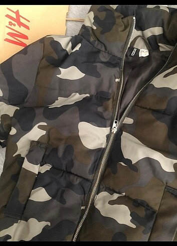H&M Mont
