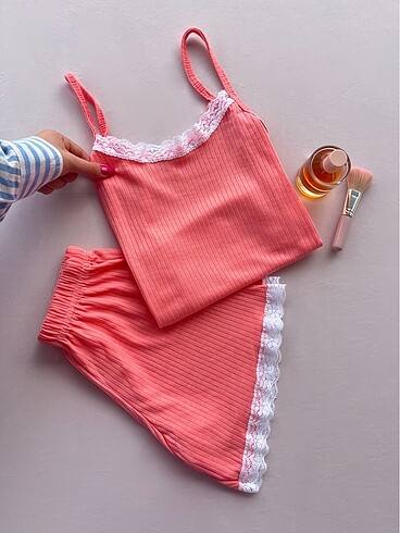 Pijama takımı