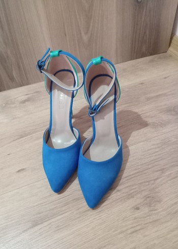 Mavi Süet Kadın Stiletto Topuklu Ayakkabı