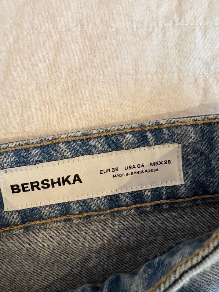 Bershka Jean — görsel 3/7