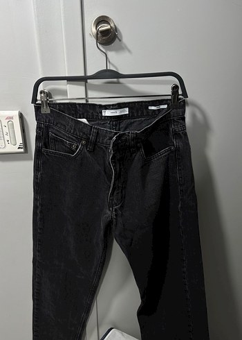 Mango Koyu Siyah Denim Jean