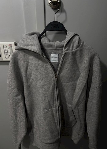 Bershka Gri Melanj Kapusonlu Fermuarli Sweatshirt