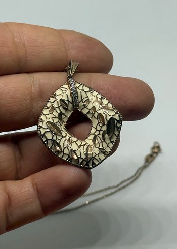 Diğer 925 ayar mineli Avrupa tasarım kolye.uzunluk 50 cm.