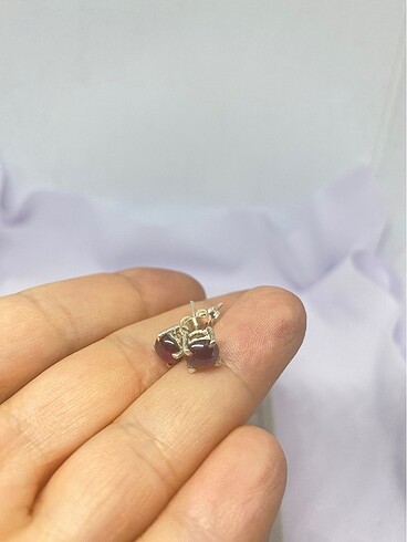 Beden 925 ayar naturel garnet (lal,Granat)taş küpe