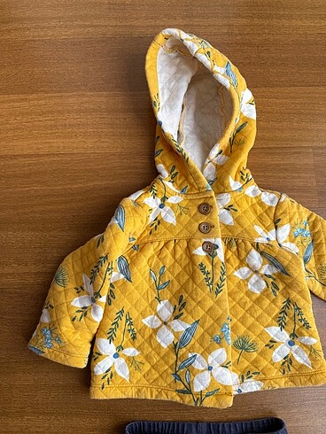 Carter's Carter?s baharlık bebek alt üst takım 18 ay
