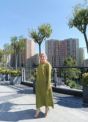 YEŞİL İKİLİ TESETTÜR TAKIM 