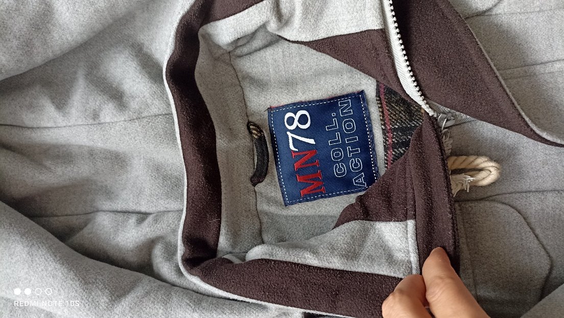 Kapüşonlu Gri Erkek Çocuk Mont - Görsel 3