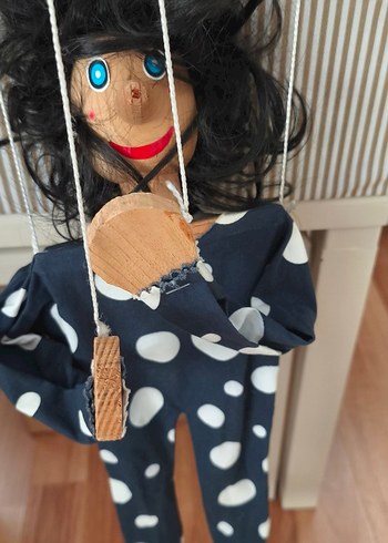 Beden Puantiye Desenli Ahşap Kukla Bebek