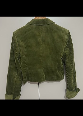 Düğmeli Yeşil Kadife Kısa Ceket - Görsel 4