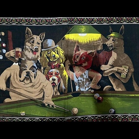 Bilardo Oynayan Köpekler Temalı Duvar Halısı