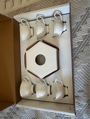 Karaca lily kahve fincanı takımı - Görsel 4