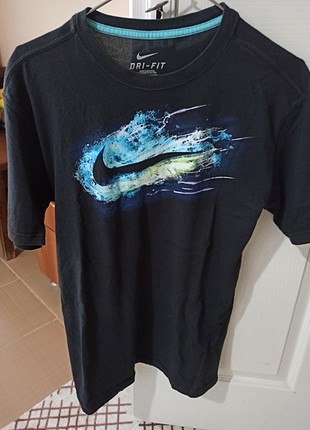 Nike tşhirt erkek tşhirt