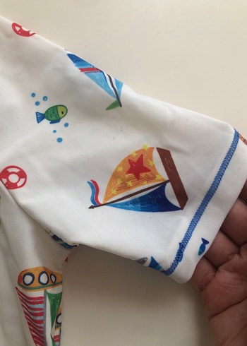 Çok Renkli Baskılı Erkek Çocuk Mayo Üstü - Görsel 8