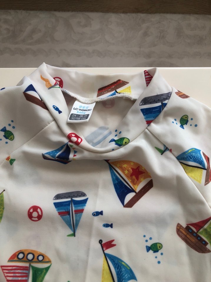 Çok Renkli Baskılı Erkek Çocuk Mayo Üstü - Görsel 3