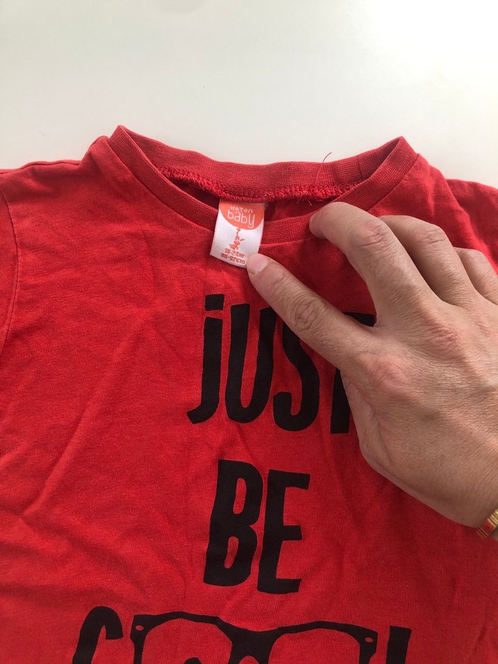 Erkek Kırmızı Baskılı Kısa Kollu Tişört-lacivert şort - Görsel 3